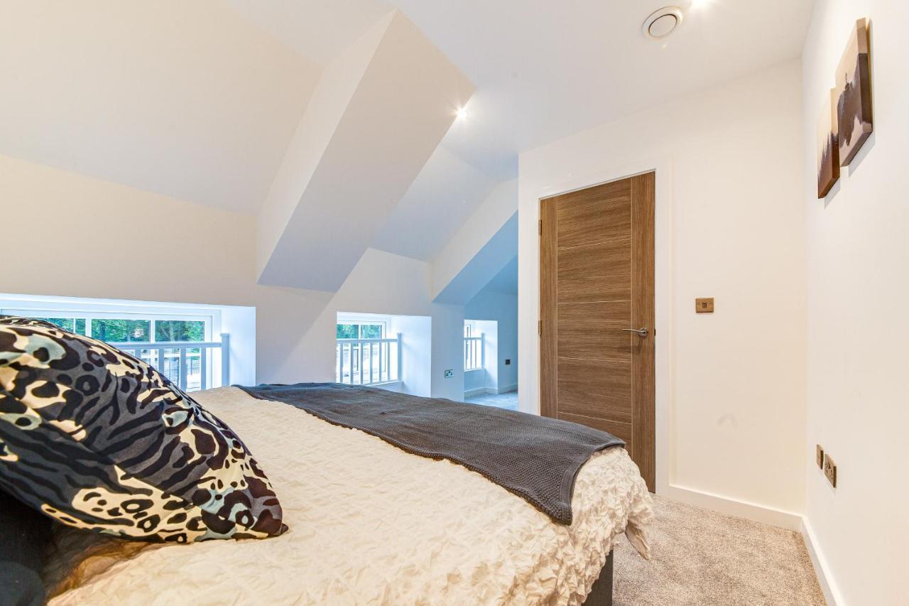 Stylish & Contemporary 2-Bed Townhouse - Parking - Wi-Fi - Netflix Apartment Worksop ภายนอก รูปภาพ