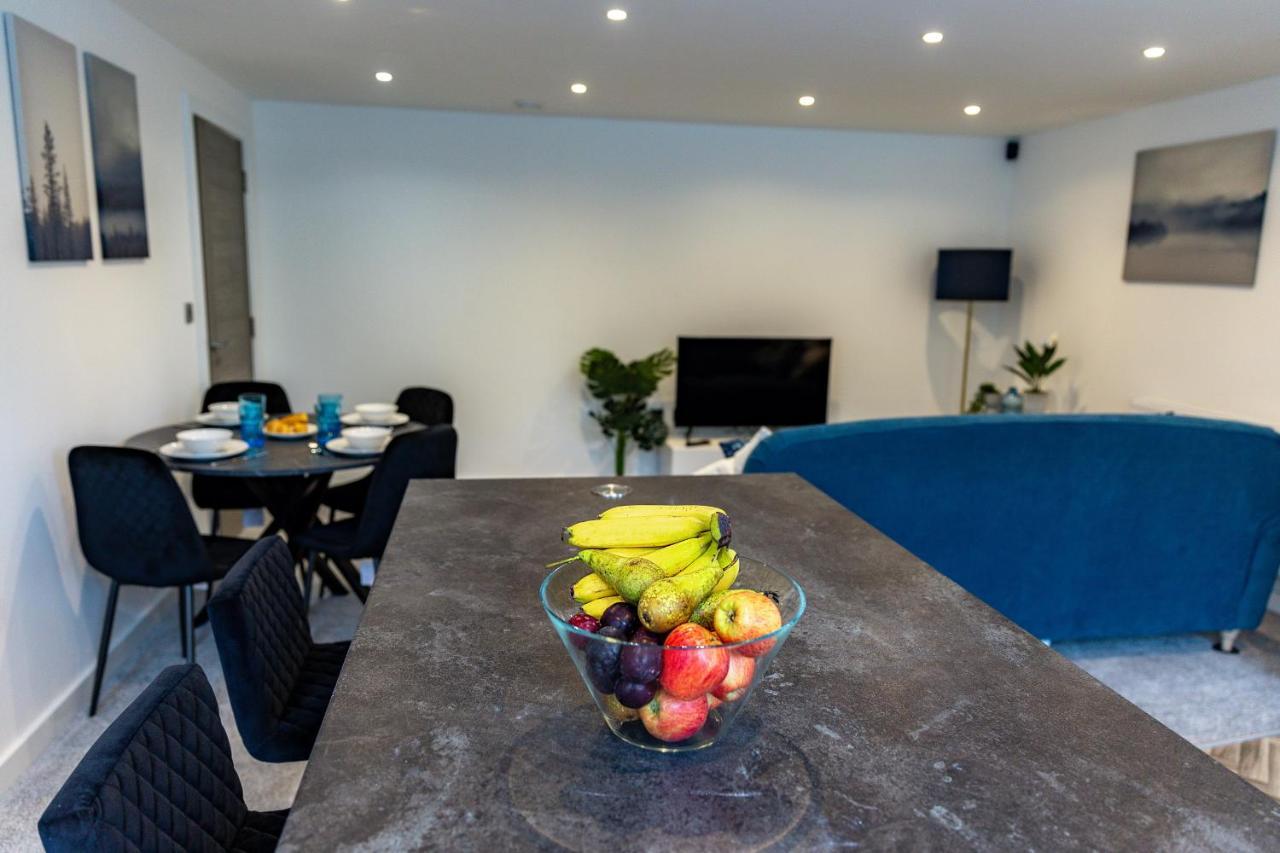 Stylish & Contemporary 2-Bed Townhouse - Parking - Wi-Fi - Netflix Apartment Worksop ภายนอก รูปภาพ