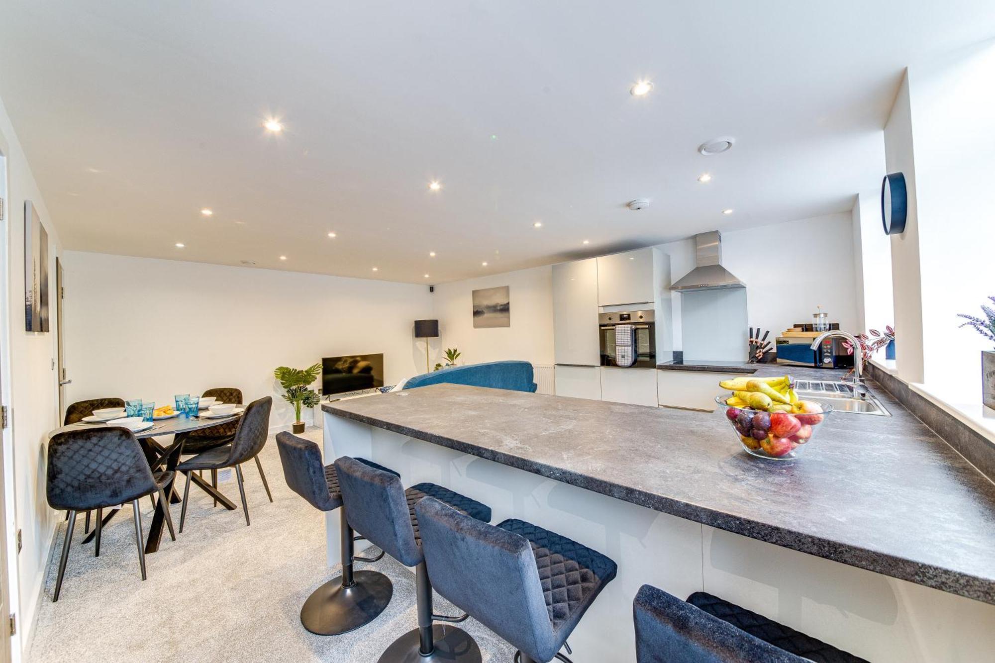 Stylish & Contemporary 2-Bed Townhouse - Parking - Wi-Fi - Netflix Apartment Worksop ภายนอก รูปภาพ